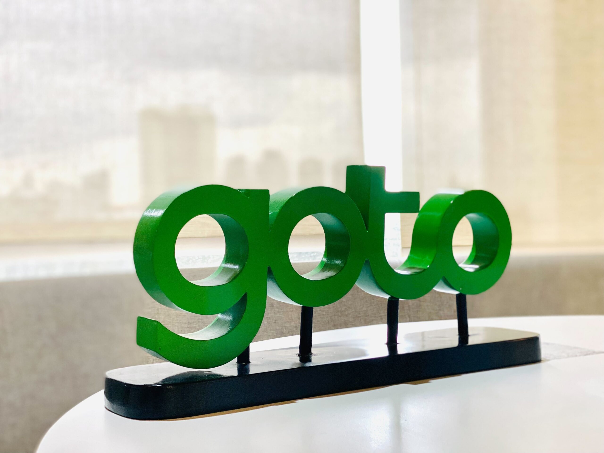 GoTo Gojek 2.3 Trillion IDR Private Placement Strategic Capital Boost